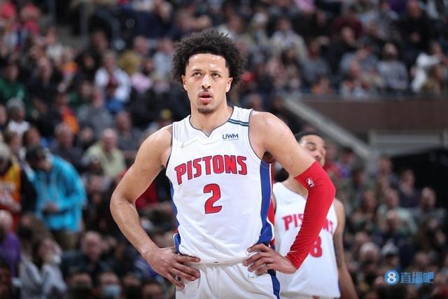 他巧妙地将 他巧妙地将