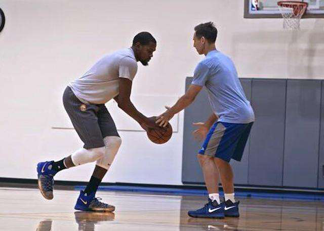 事件发展本 事件发展本